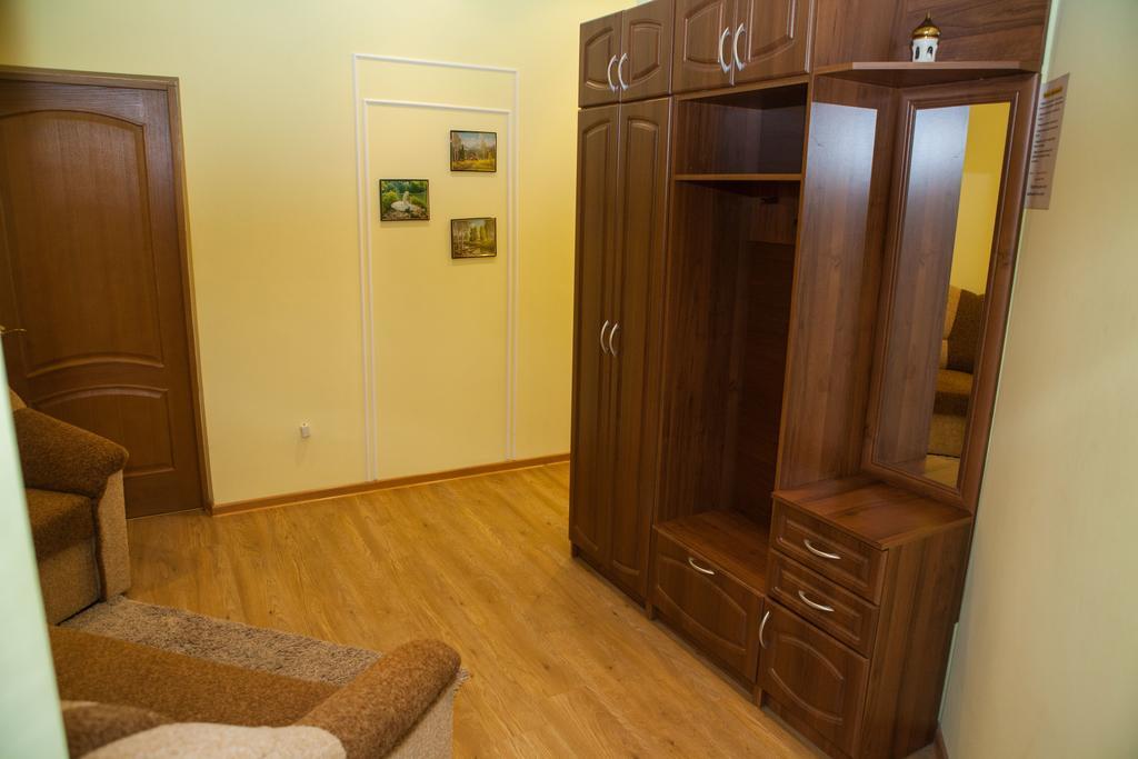 Apartment In 2 Min From Poznyaky Metro Station Kijów Zewnętrze zdjęcie